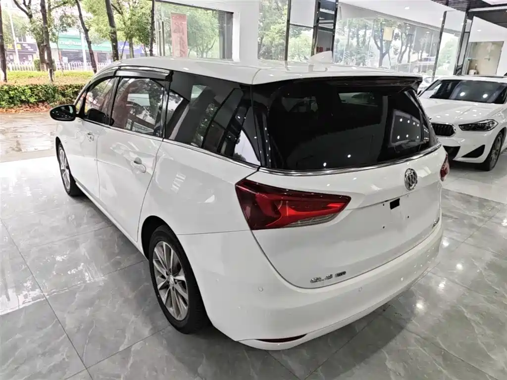 Buick GL6 2019 18T 6-seat Connected Luxury China VI фото 5