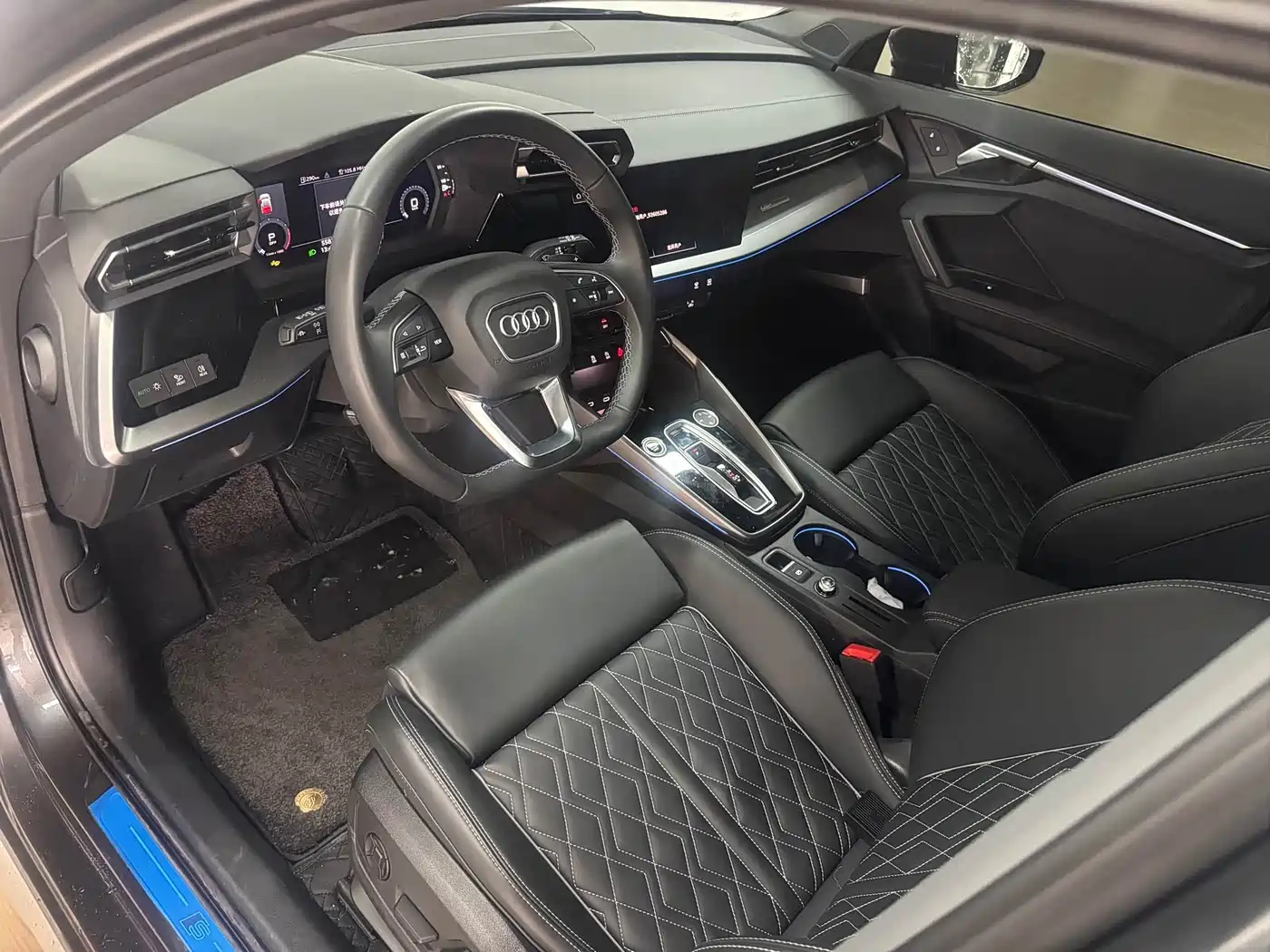 Audi A3 2025 Sportback 35TFSI Flying Premium фото 9