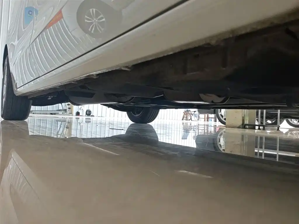 Buick GL8 2017 ES 28T Comfort Type China V фото 21