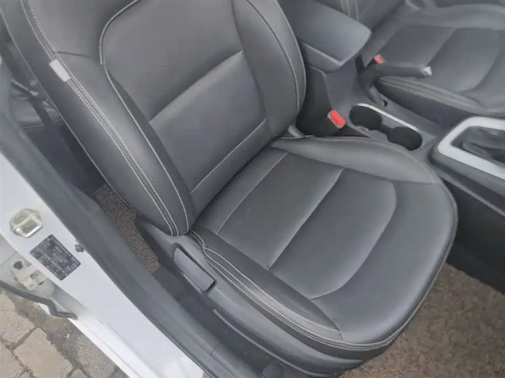Hyundai Elantra 2016 Model 1.6L Automatic Smart Elite фото 25