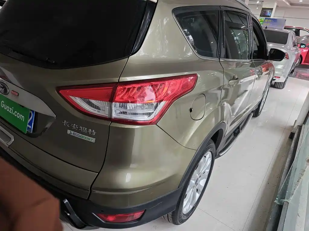 Ford Kuga 2016 2015 1.5L GTDi 2WD Trend