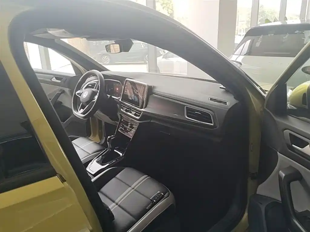 Volkswagen T-ROC 2023 300TSI DSG 2WD Starlight Edition фото 11