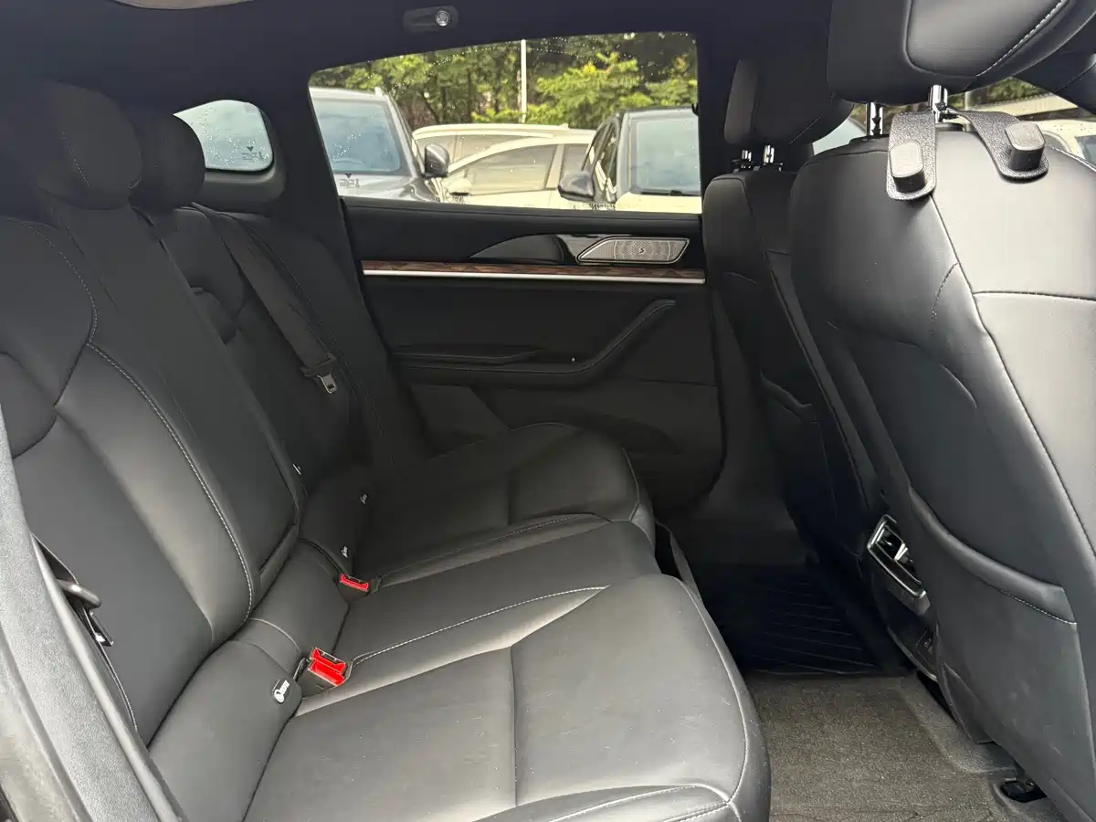 Nezha Auto Nezha S 2023 2024 Model Range Extender 1060 Lite