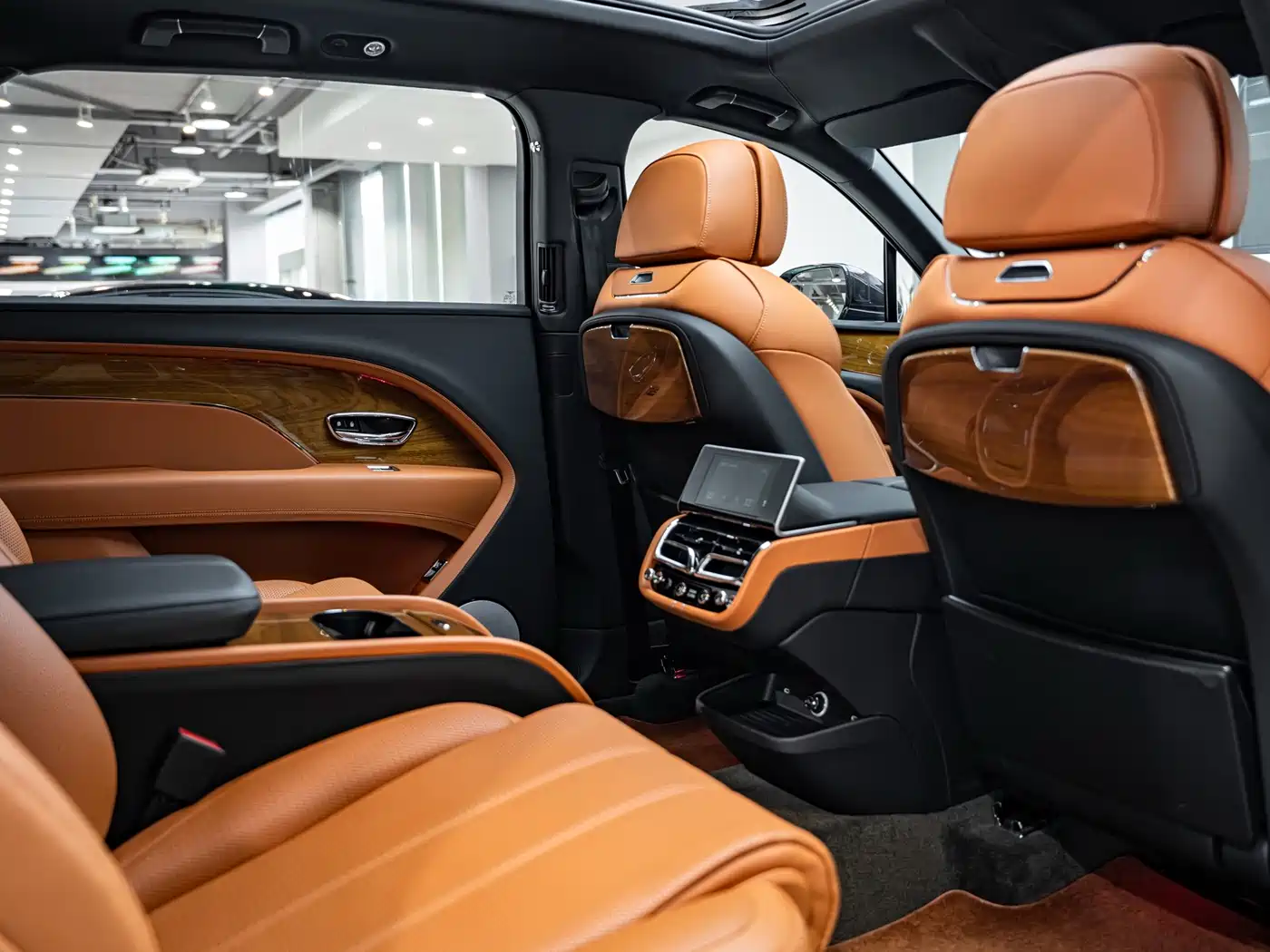Bentley Bentayga 2024 2024 4.0T V8 Long Wheelbase