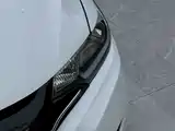Фото 2 - Honda Fit