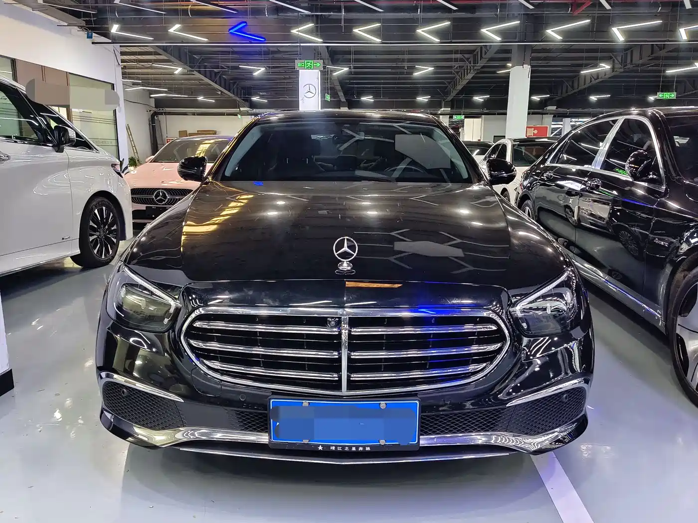 Mercedes-Benz E-Class 2021 E 300 L Fashion фото 2