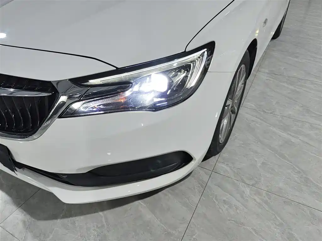 Buick GL6 2021 323T Mild Hybrid Connected Luxury фото 24