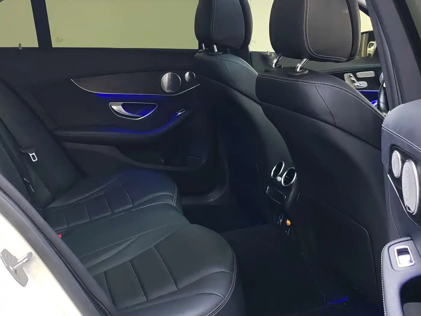 Mercedes-Benz C-Class 2021 C 260 L Sport Starry Exclusive Edition фото 15