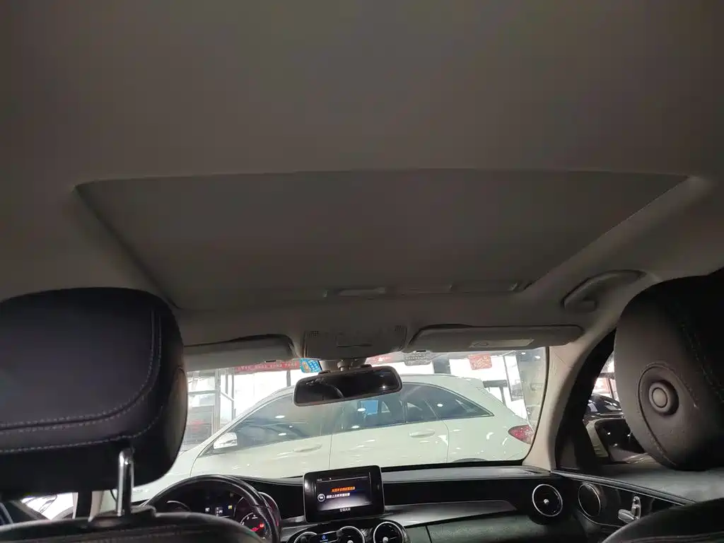 Mercedes-Benz C-Class 2017 C 180 L Sport фото 18