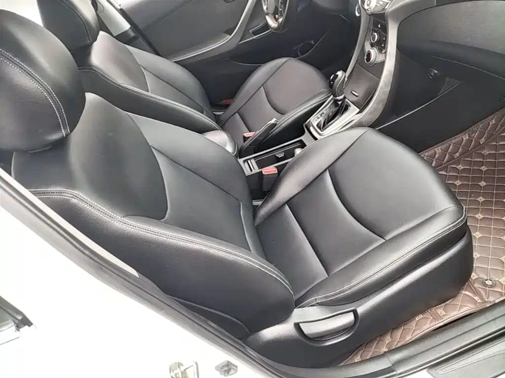 Hyundai Langdong 2015 1.6L Auto Premium фото 25