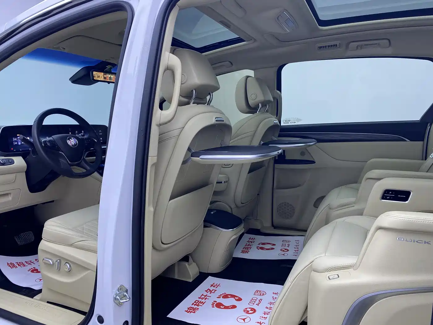 Buick GL8 2023 ES Landmaster Luxury фото 7