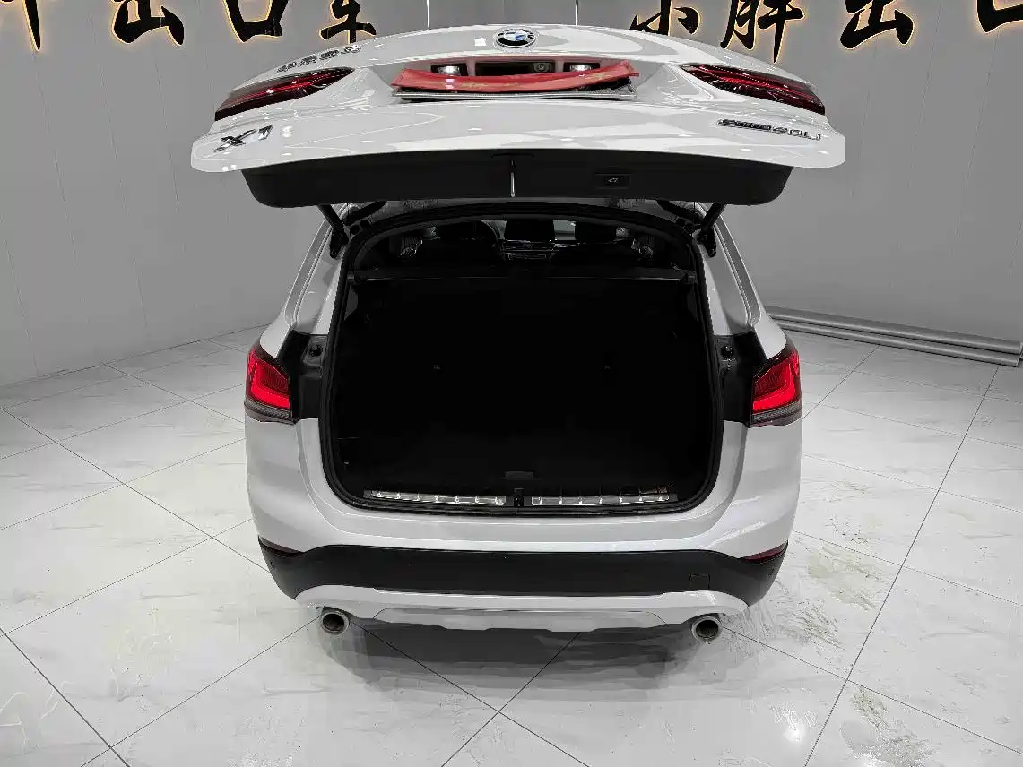 BMW X1 2022 sDrive20Li Premium фото 18