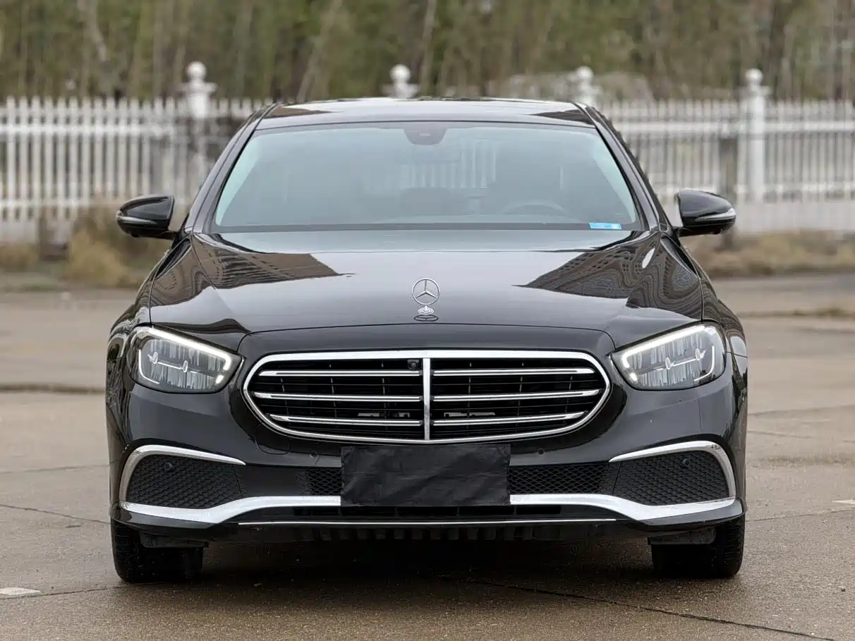 Mercedes-Benz E-Class 2022 E 300 L Luxury фото 2