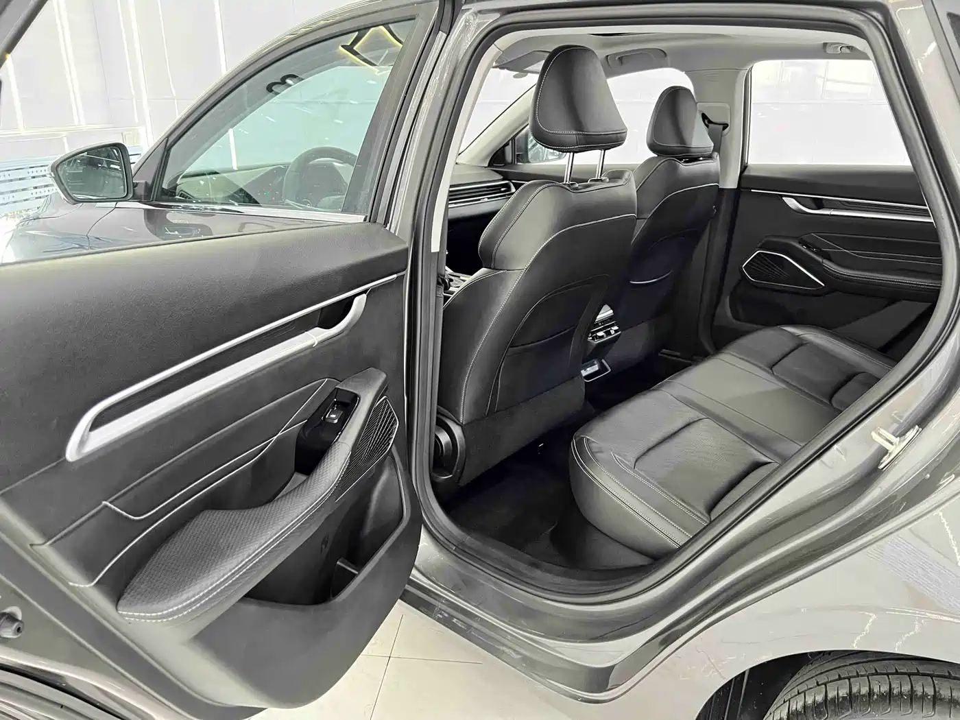 GEELY AUTOMOBILE EMGRAND