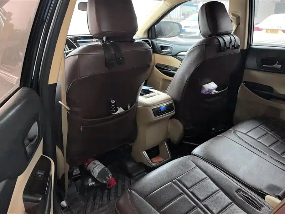 Toyota Highlander 2018 2.0T 4WD Elite 7-seater (China V) фото 11