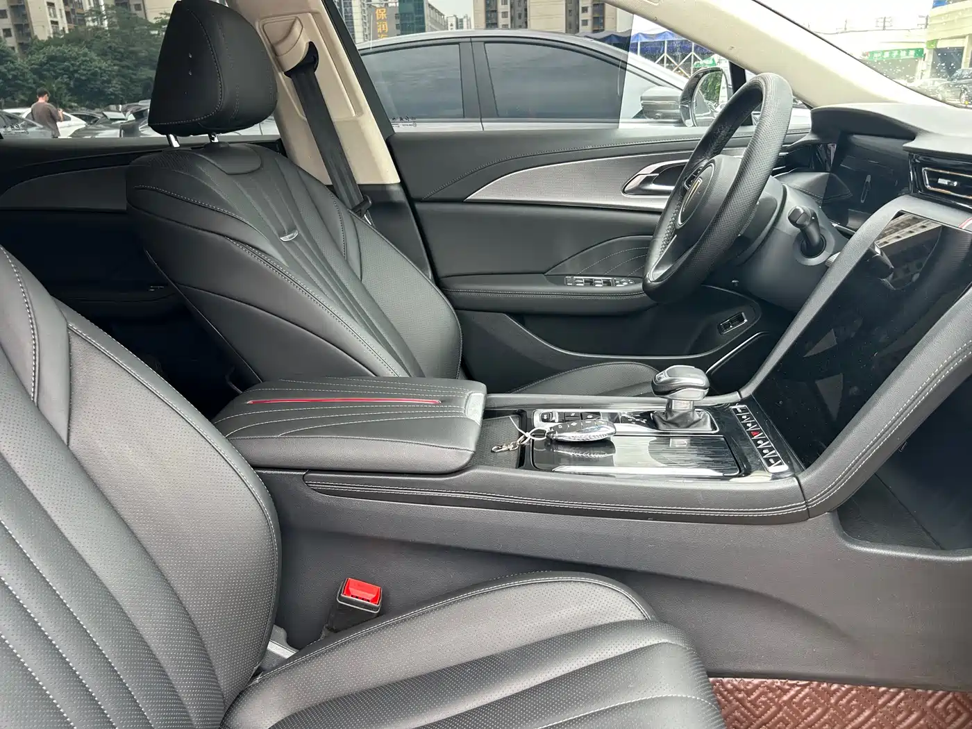 Hongqi H5 2023 2.0T Auto Smart Connect Flag Comfort фото 9