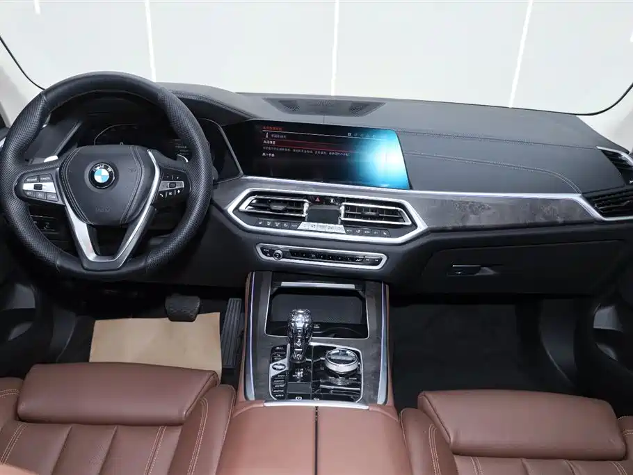 BMW X5 (Import) 2020 xDrive30i X Design Package фото 14