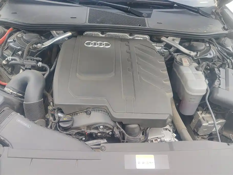 Audi A6L 2025 45 TFSI Premium Sport фото 10