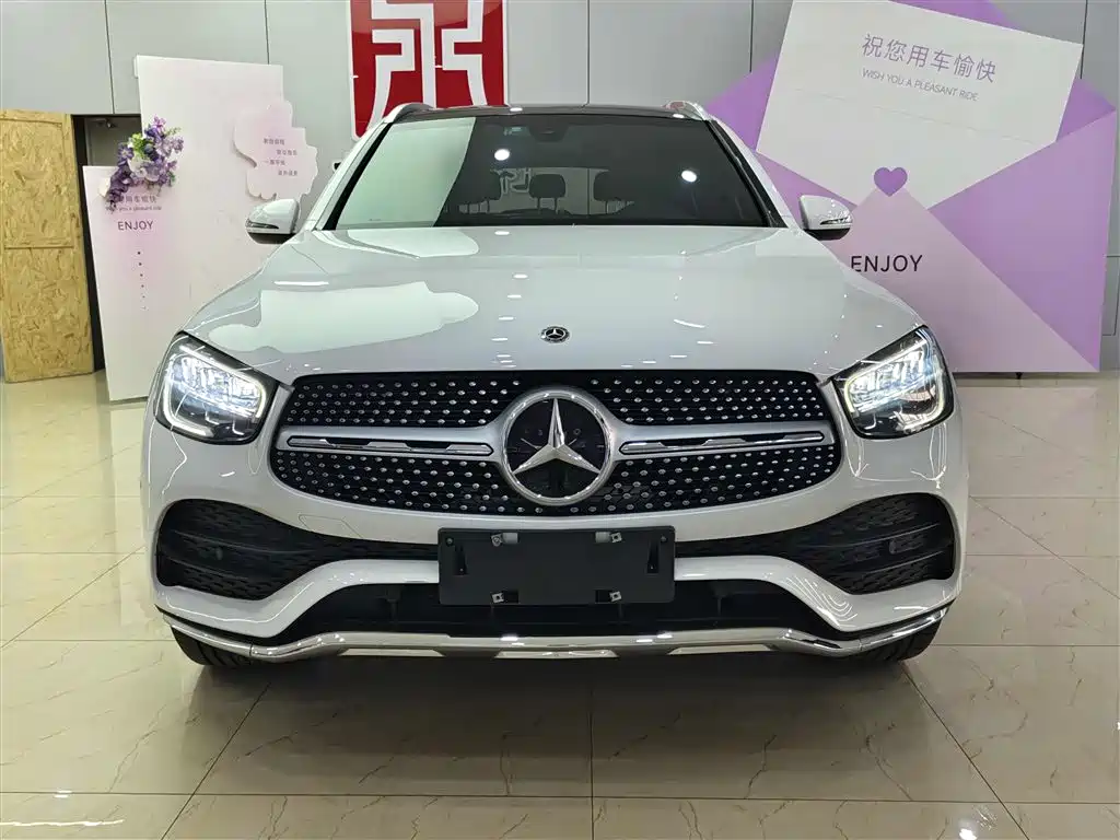 Mercedes-Benz GLC 2020 GLC 260 L 4MATIC Luxury фото 2
