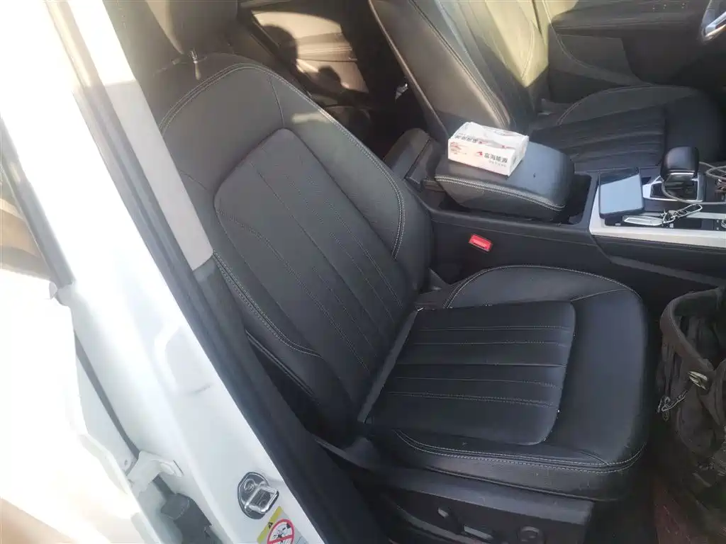 Audi Q5L 2020 Facelift 40 TFSI Honor Fashion фото 21