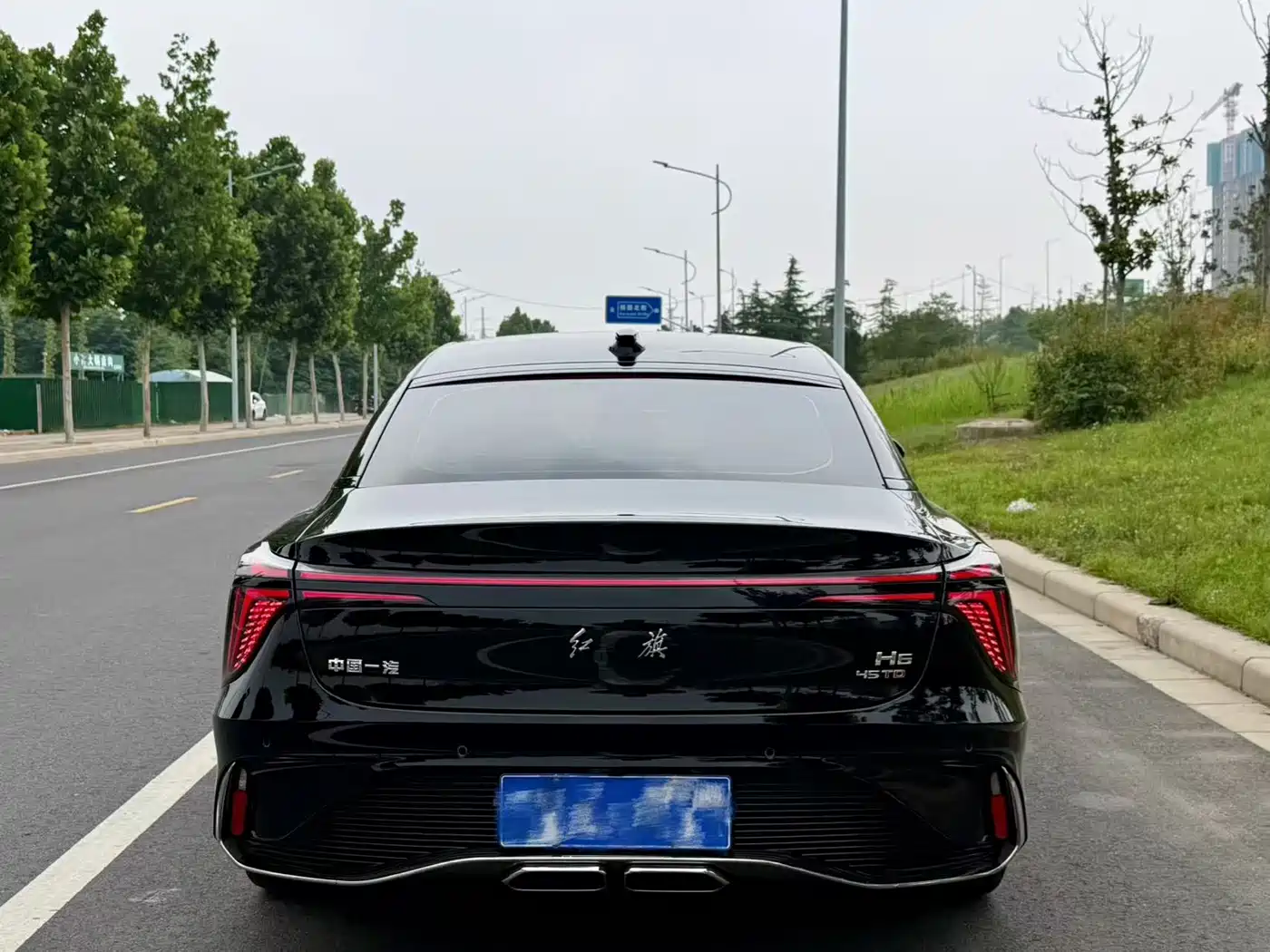 Hongqi H6 2024 Model 2.0T Fashion Edition фото 5