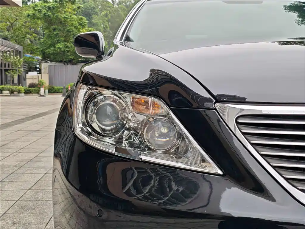 Lexus LS 2006 460L фото 4