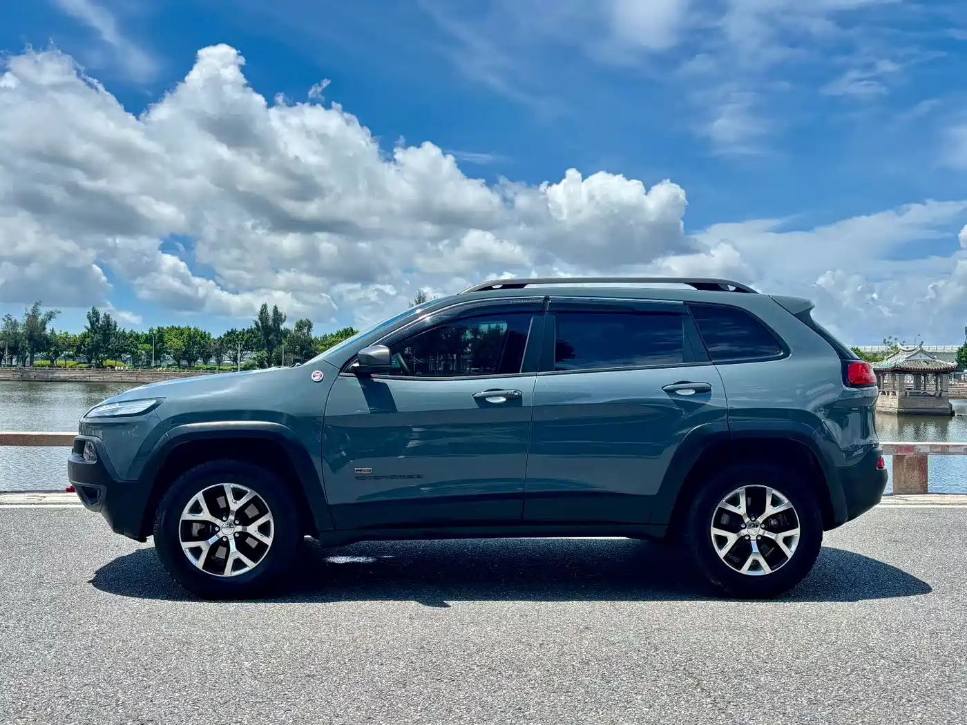 Jeep Cherokee (Import) 2015 2014 2.4L High Performance Edition
