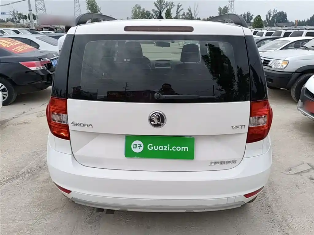 Škoda Yeti 2017 TSI280 DSG Advance фото 6