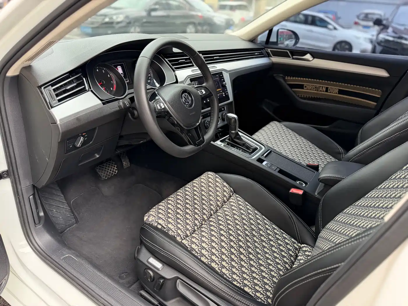 Volkswagen Weilan 2017 280TSI 2WD Comfort Edition фото 11