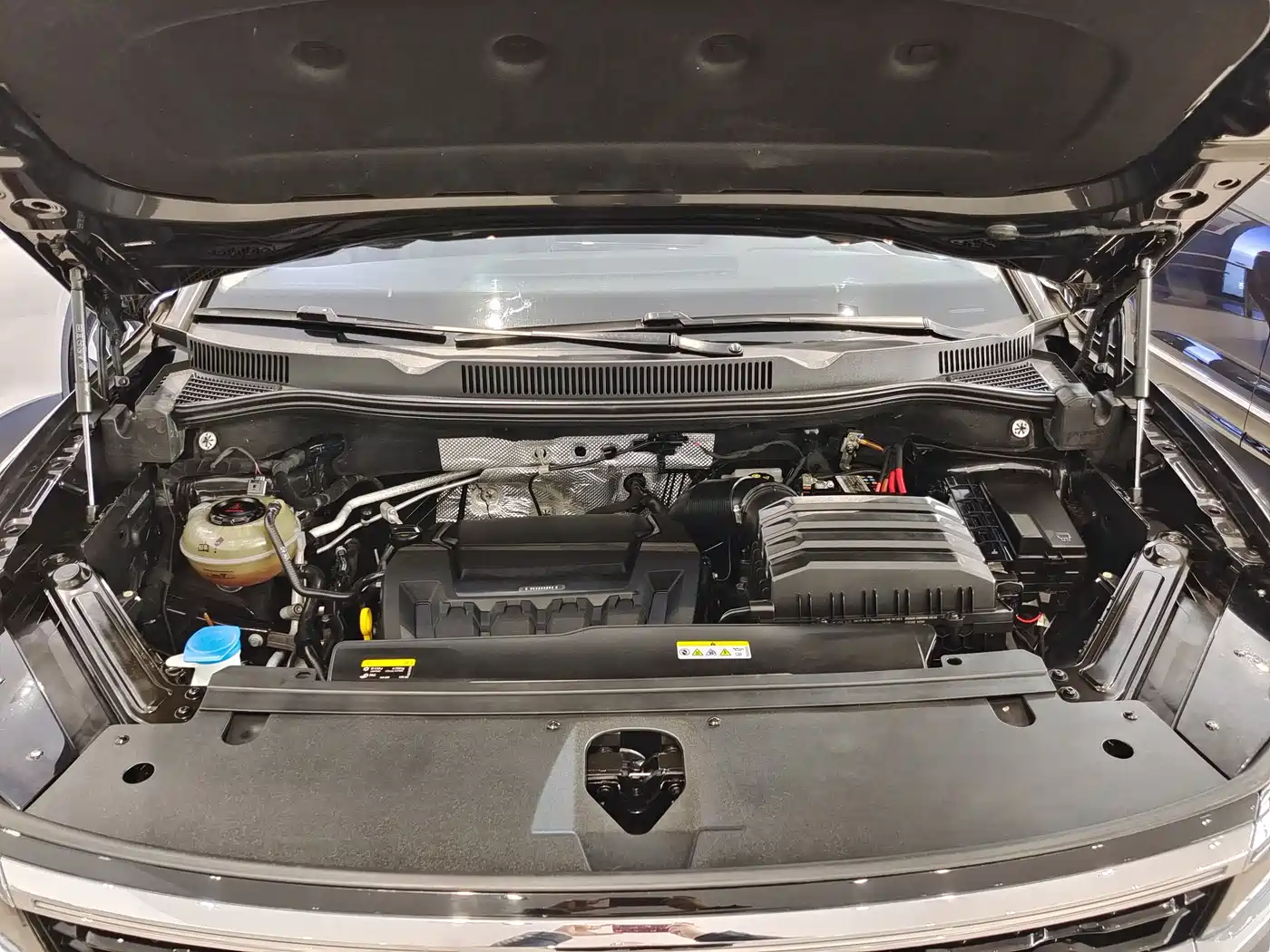 Volkswagen Talagon 2022 380TSI 4WD Luxury Premium Pro Edition 6-seater фото 6