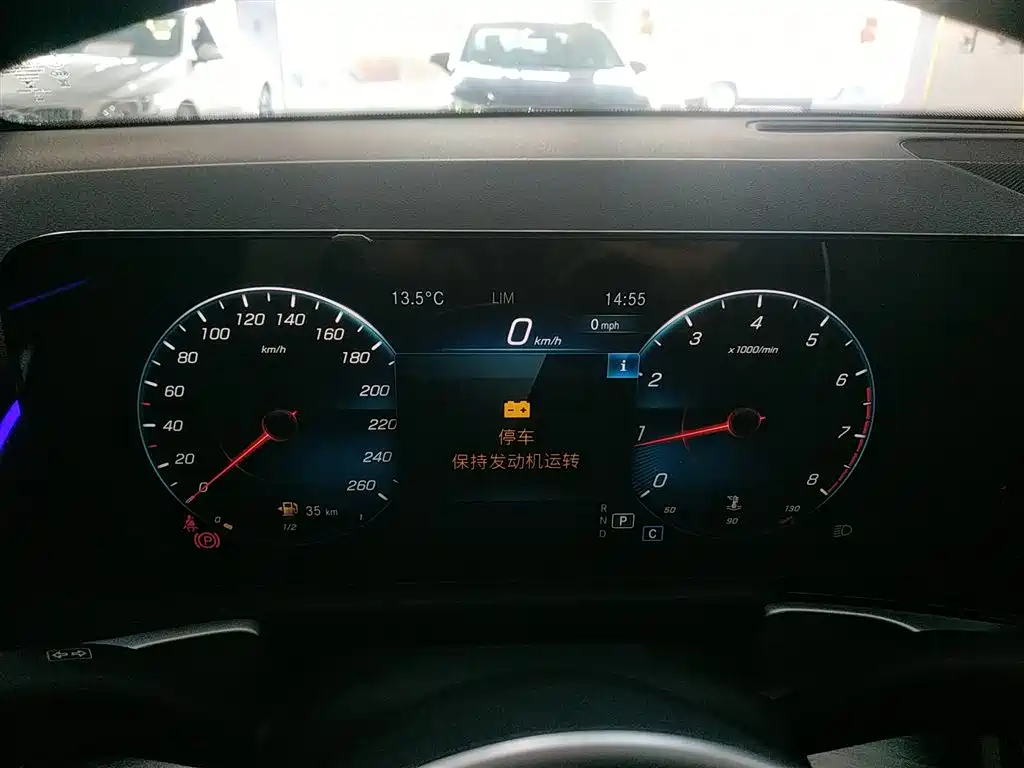 Mercedes-Benz GLB 2021 GLB 200 Dynamic фото 4