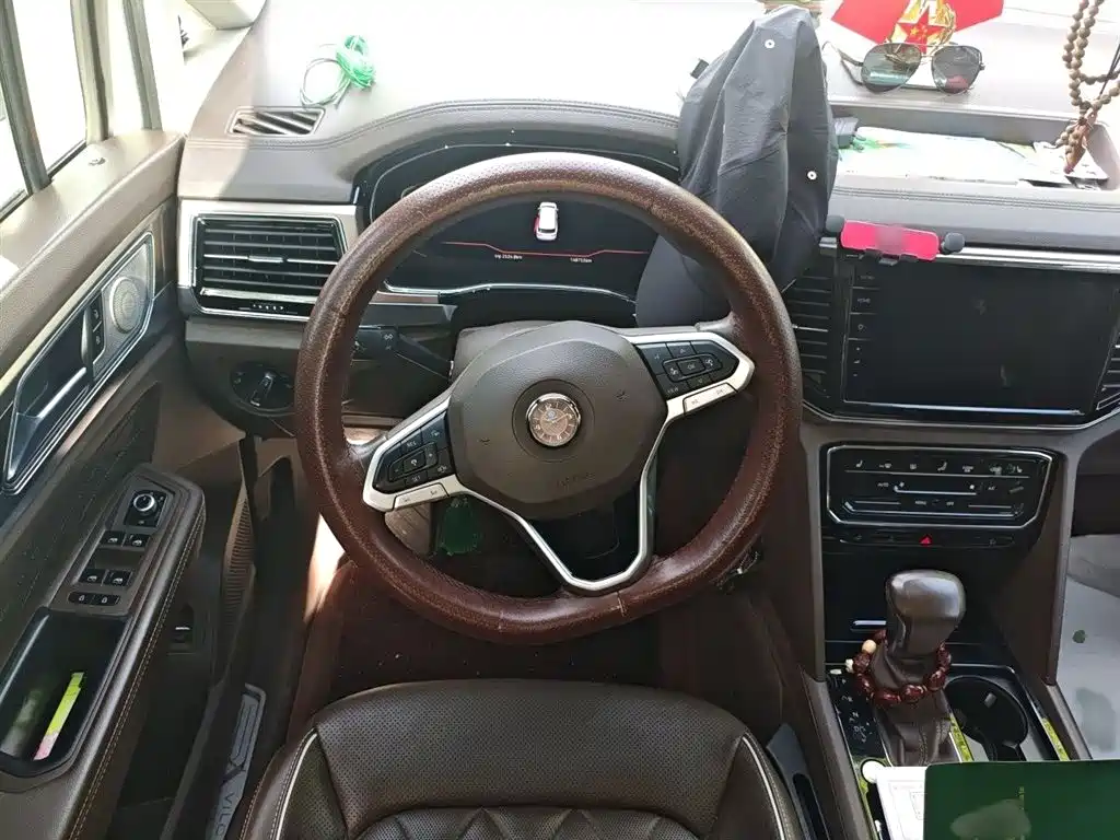 Volkswagen Viloran 2020 380TSI Premium фото 3