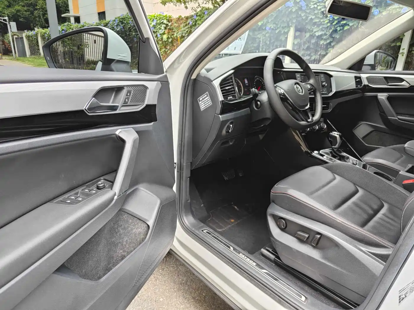 Volkswagen Tayron 2019 330TSI 4WD Luxury China VI фото 4