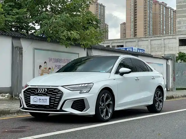 Audi A3 Рестайлинг, A3L Limousine 35 TFSI, Люкс Спорт
