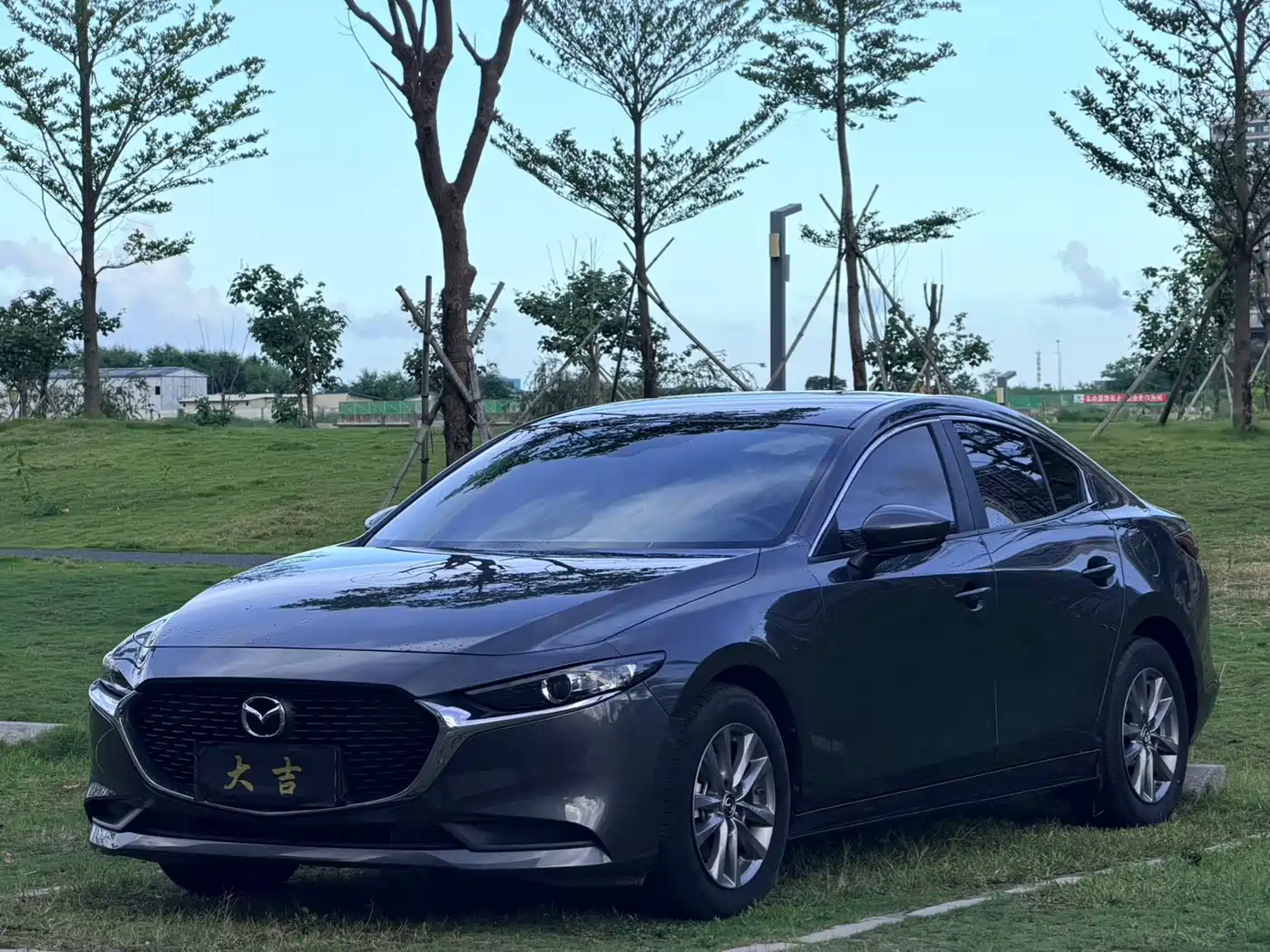 Mazda 3 Axela 2023 2.0L Auto Zhiqing