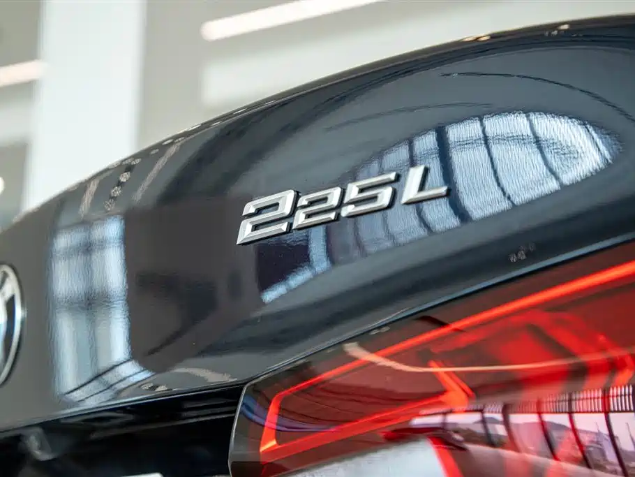 BMW 2 Series 2025 2025 225L M Sport Package