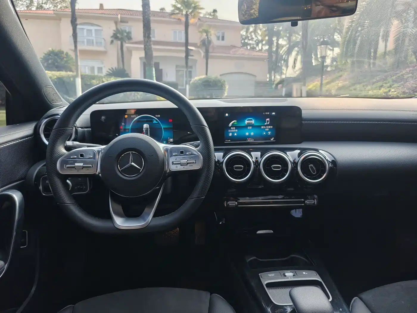 Mercedes-Benz A-Class 2019 A 180 L Sport Sedan фото 14