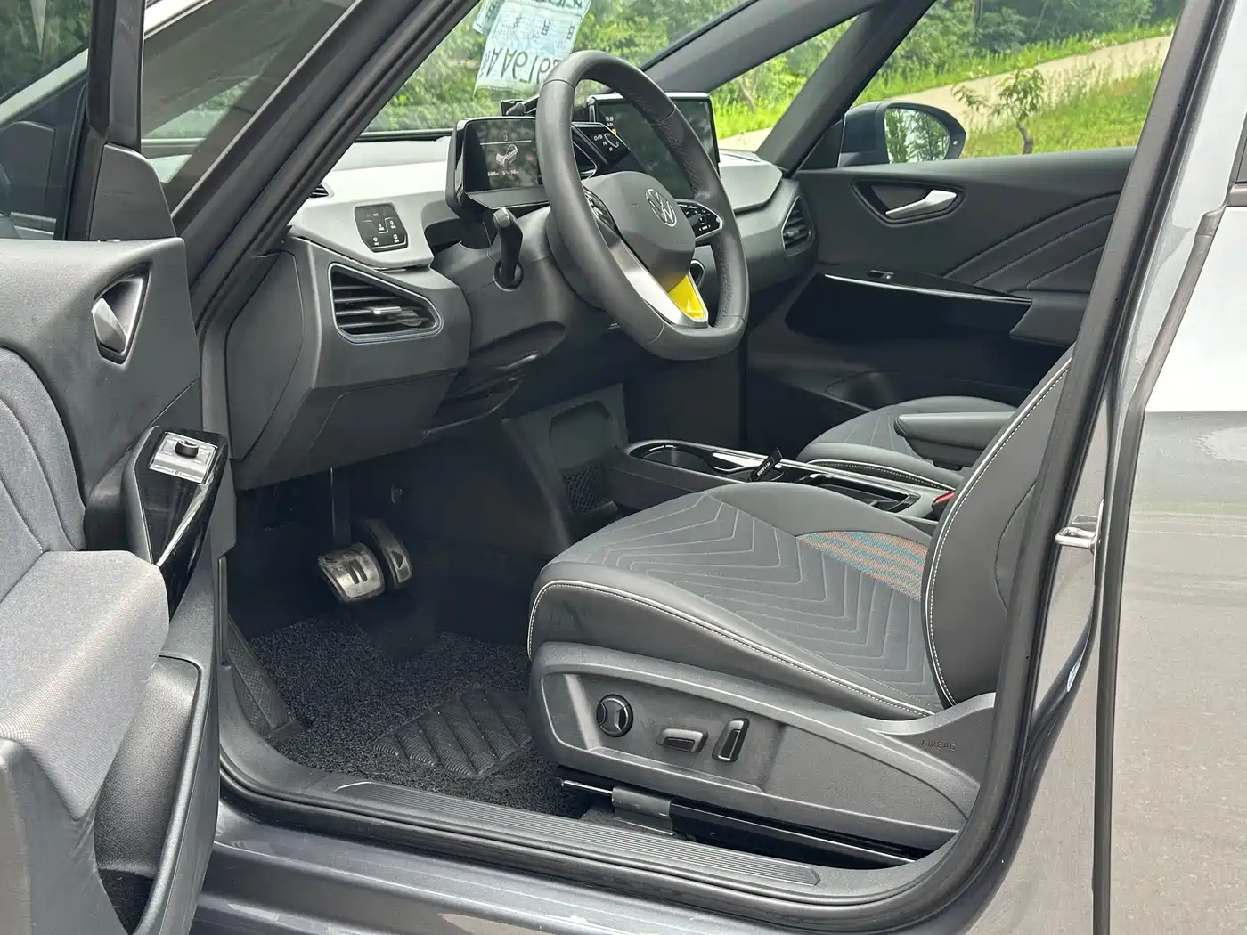 Volkswagen ID.3 2023 Pure Smart Edition фото 4