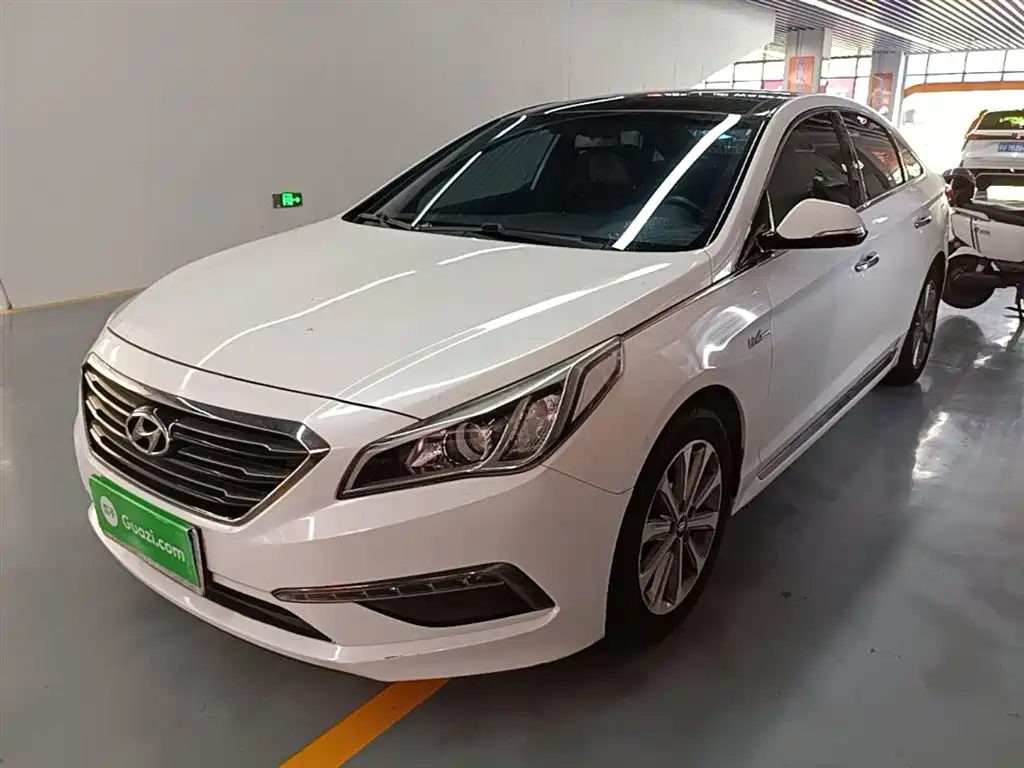 Hyundai Sonata 2015 1.6T GLS Smart фото 2