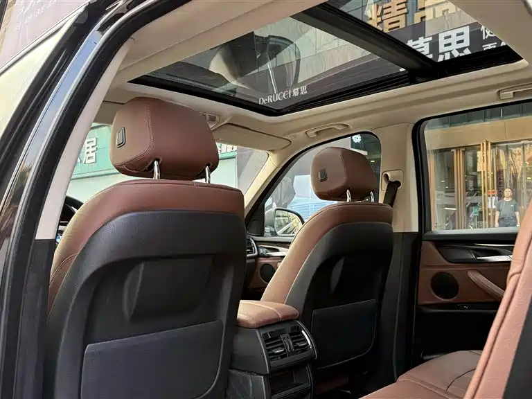 BMW X5 (Import) 2014 xDrive35i Leading фото 13