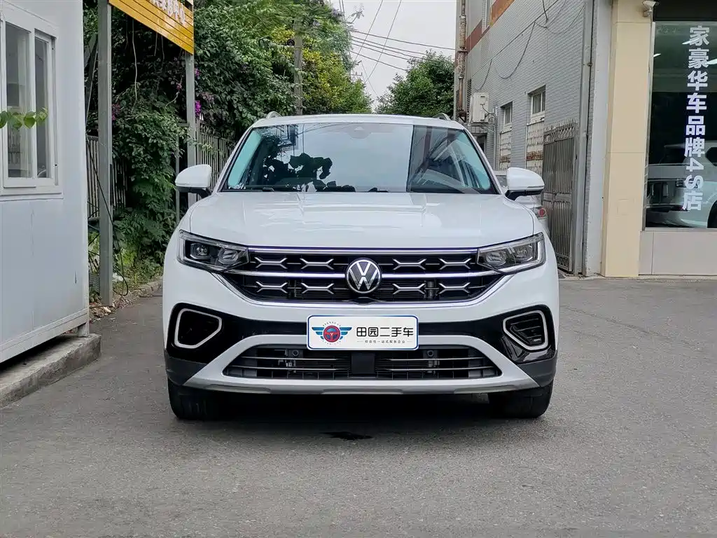 Volkswagen Tayron 2024 300TSI 2WD Luxury Plus Advanced фото 2
