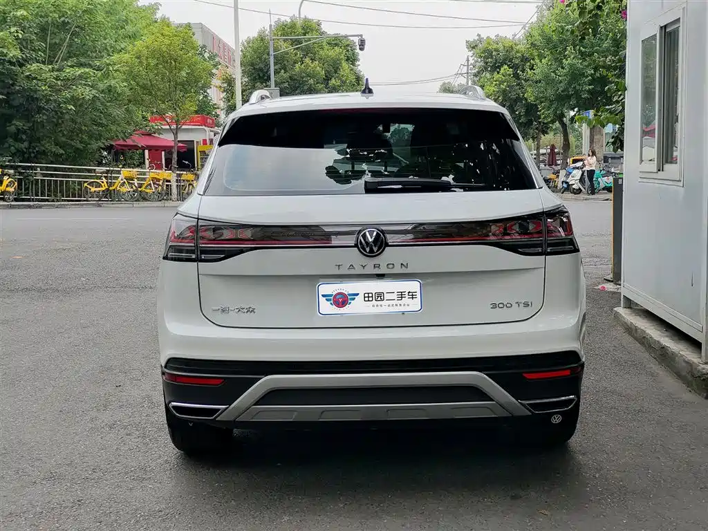 Volkswagen Tayron 2024 300TSI 2WD Luxury Plus Advanced фото 5