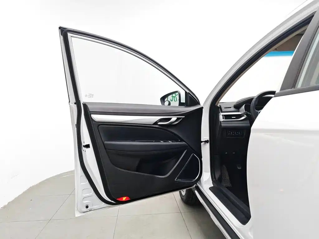 Geely Vision S1 2018 2018 1.5L Manual Sharp Speed