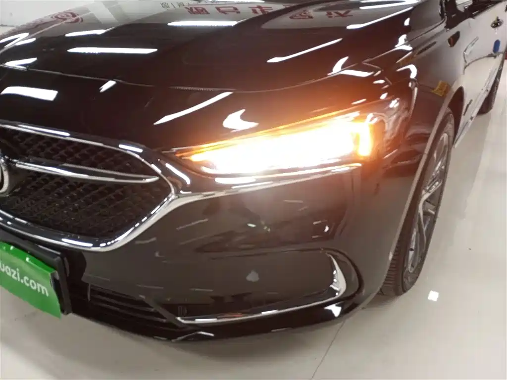 Buick LaCrosse 2022 652T Luxury фото 18
