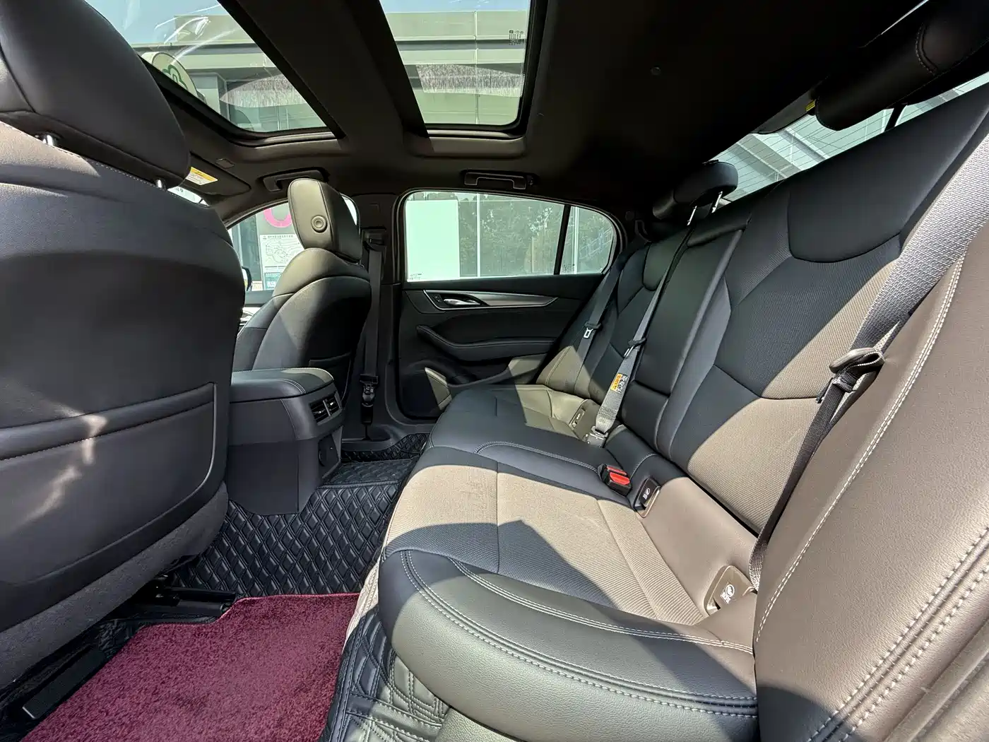 Cadillac CT5 2024 28T Luxury Model Pro фото 9