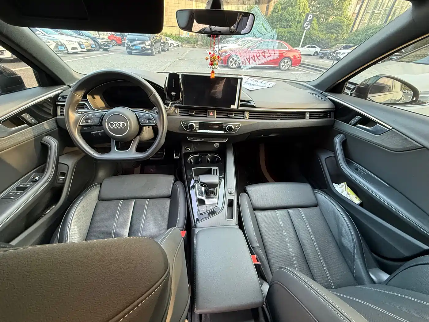 Audi A4L 2023 40 TFSI Luxury Sport фото 6