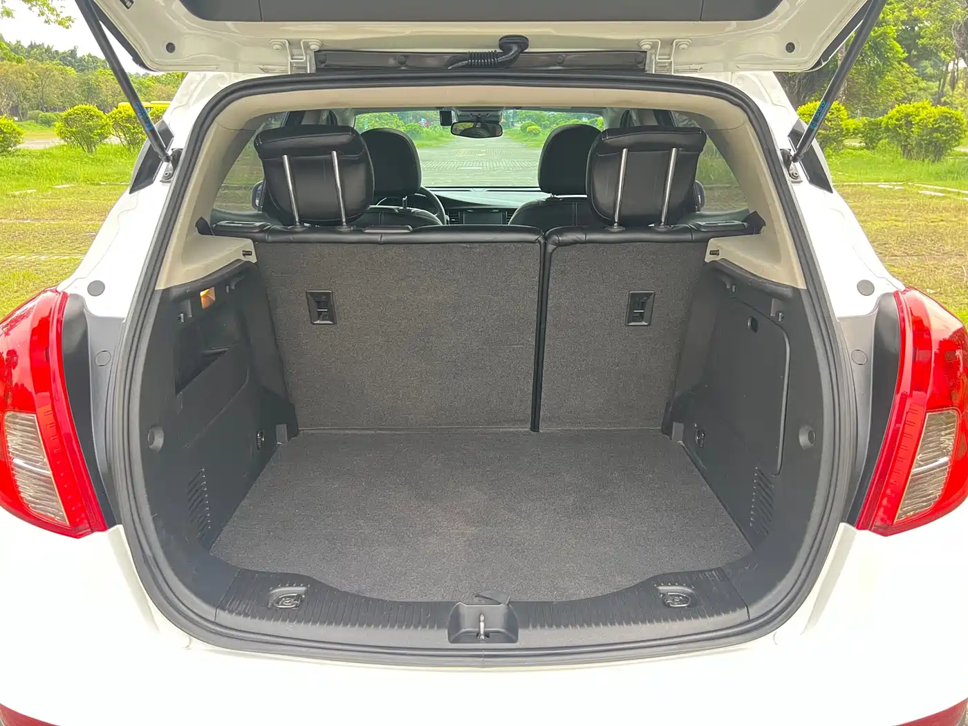 Photo 19 - Buick Encore