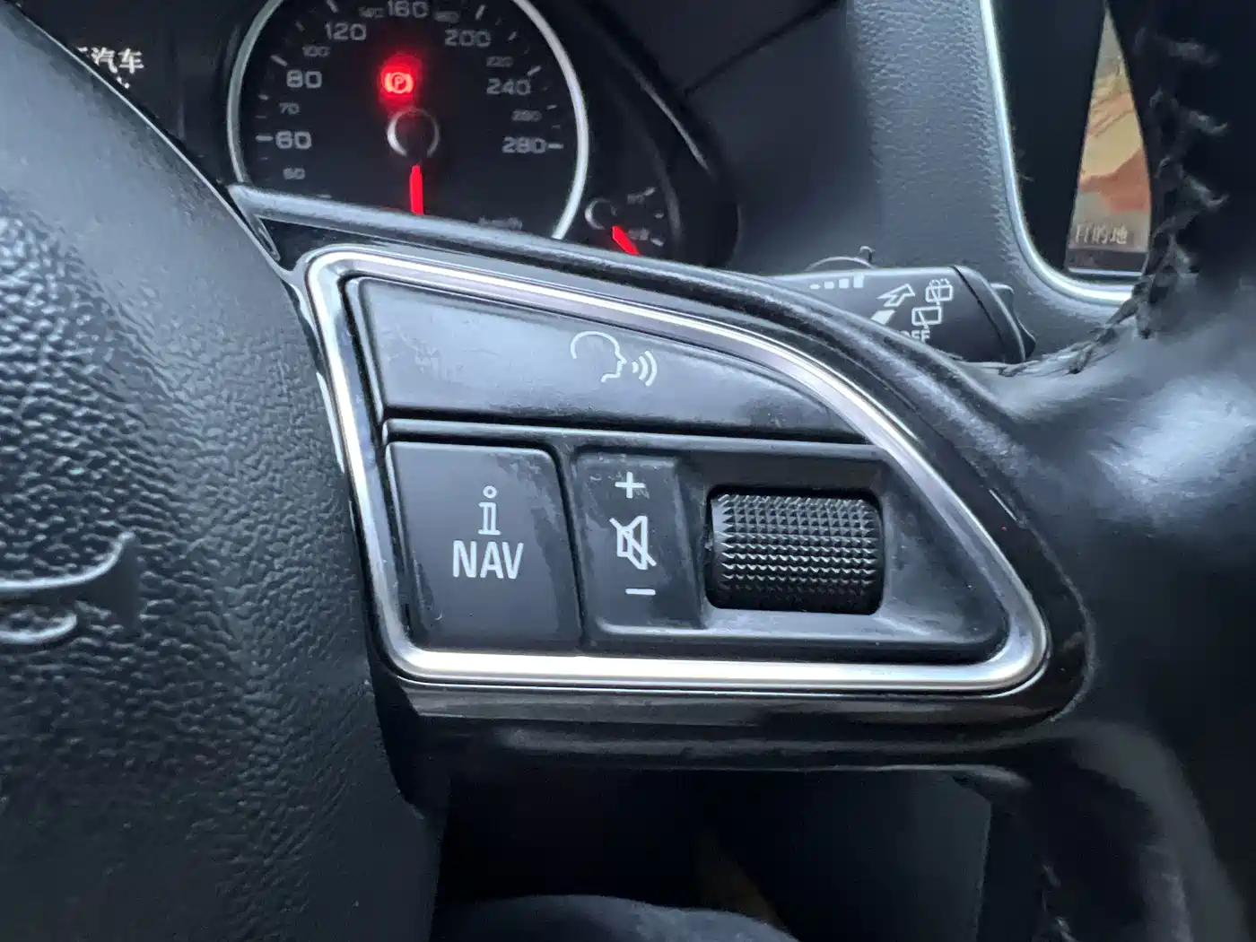 Audi Q5 2013 40 TFSI Luxury фото 21