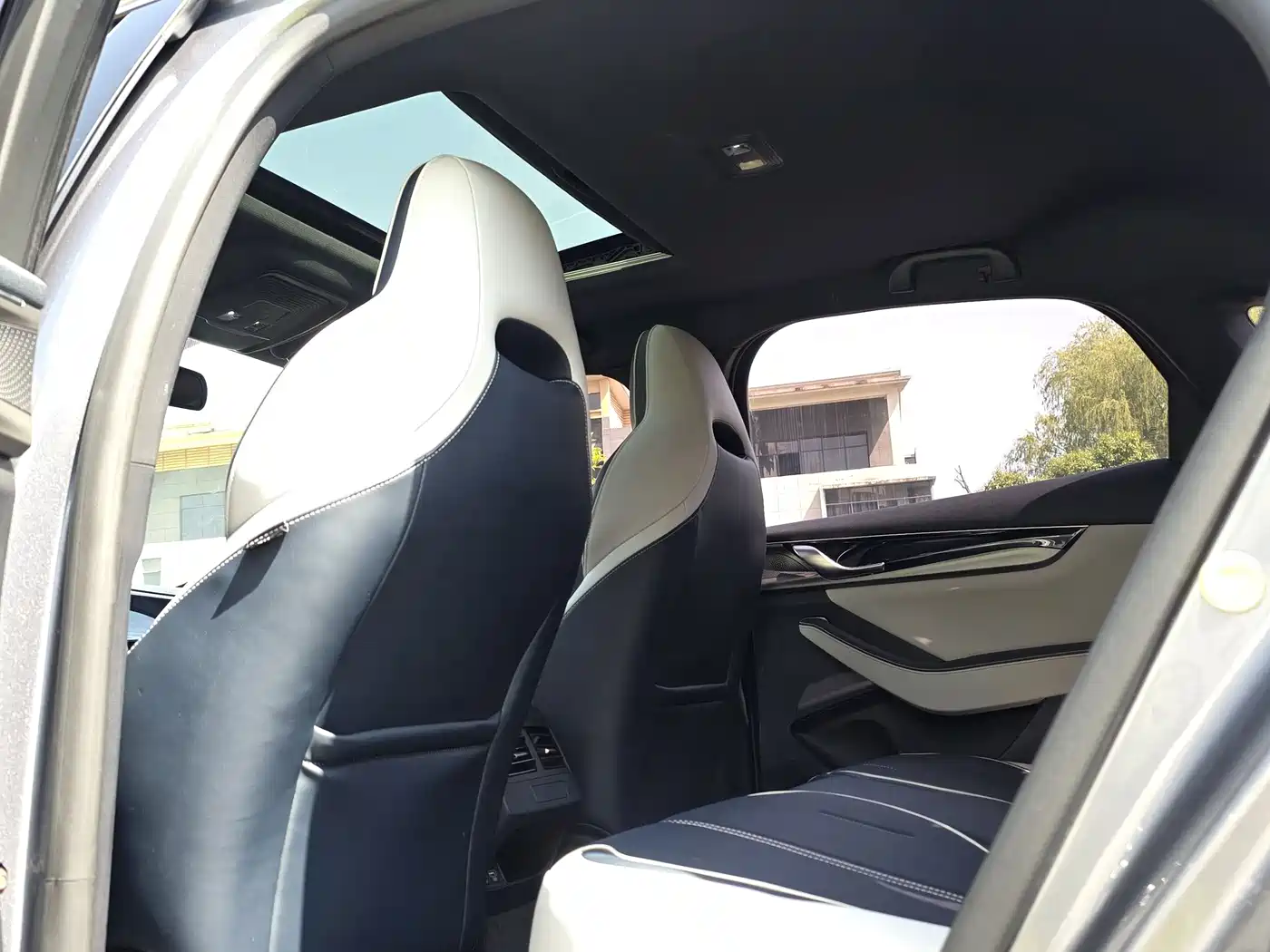 BYD Qin PLUS 2021 DM-i 55KM Flagship фото 7
