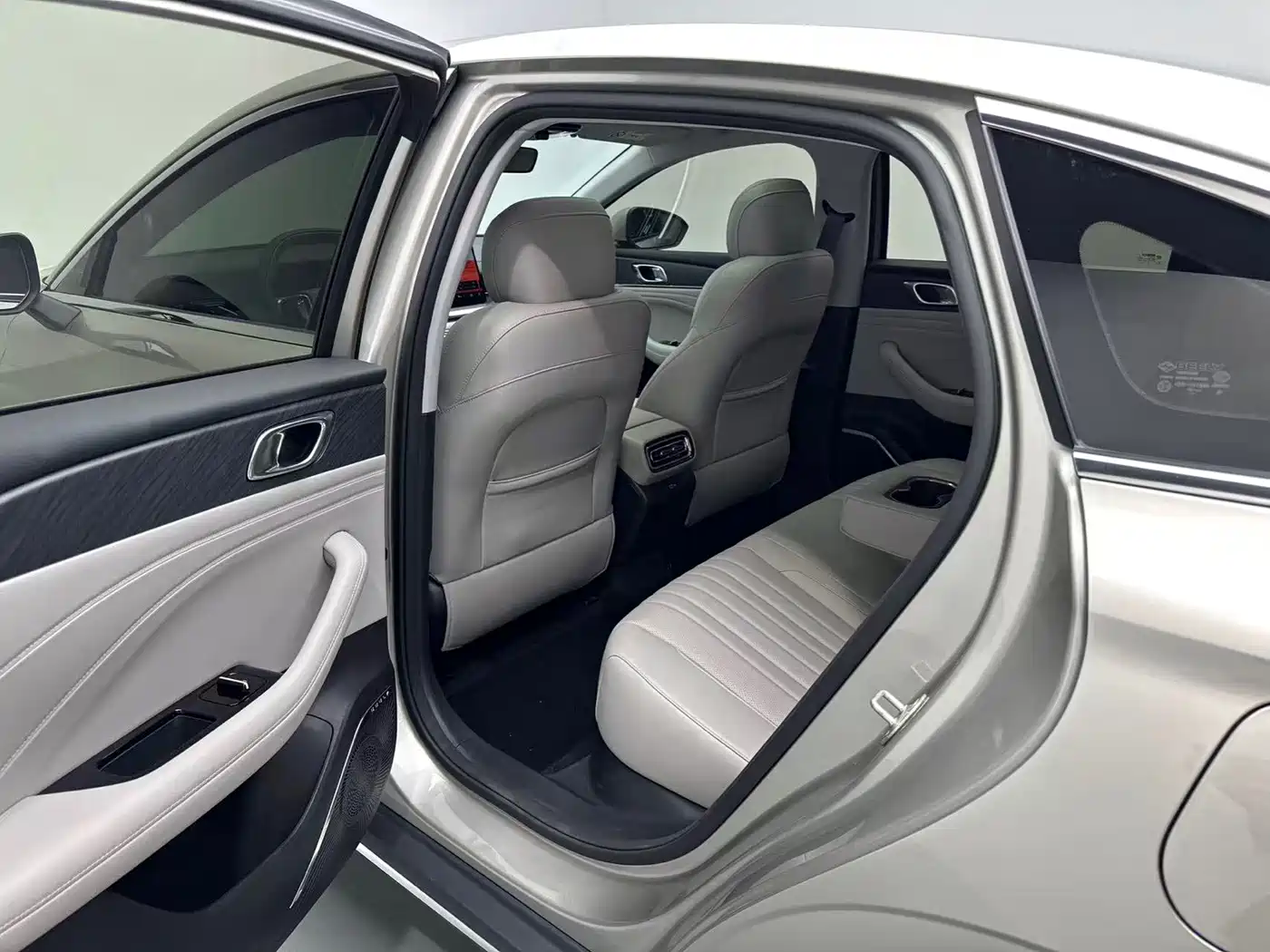 Geely Galaxy Galaxy Stellar 6 2025 2025 Base Version